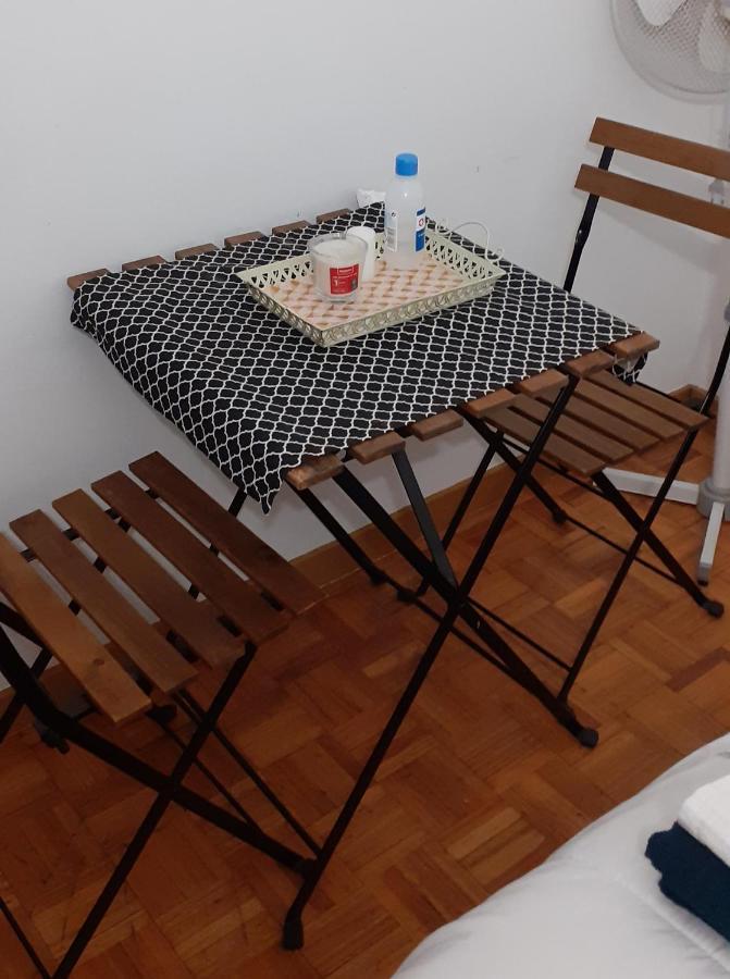 Habitacion Doble Privada En Figueres Luaran gambar