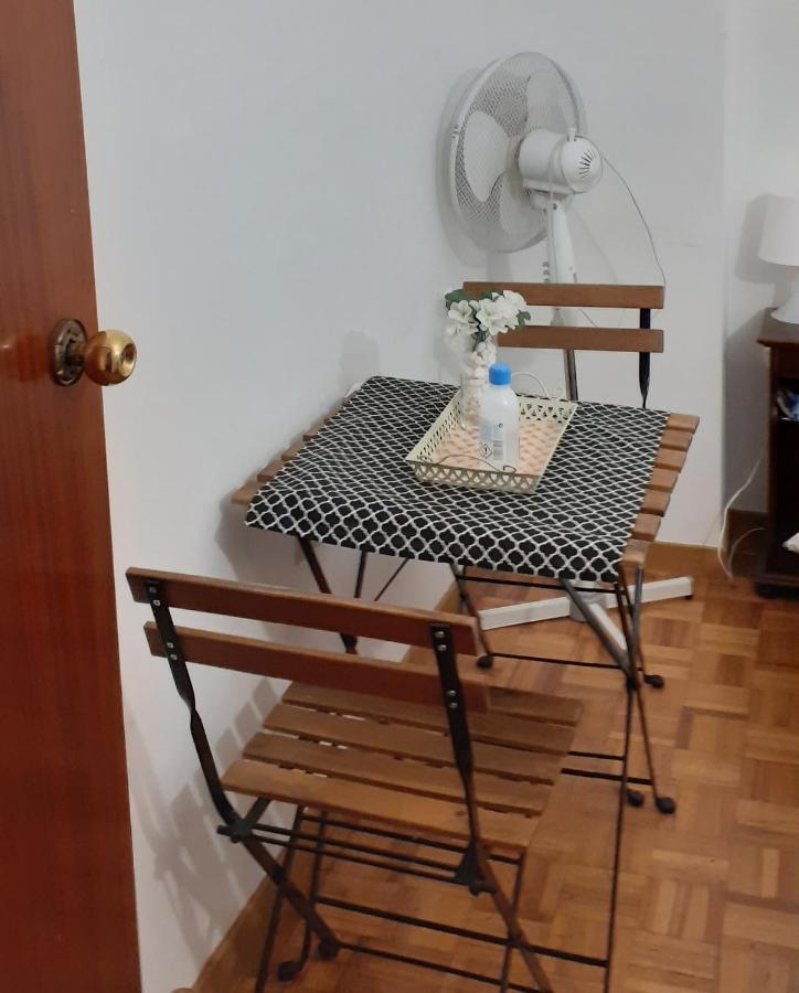 Habitacion Doble Privada En Figueres Luaran gambar